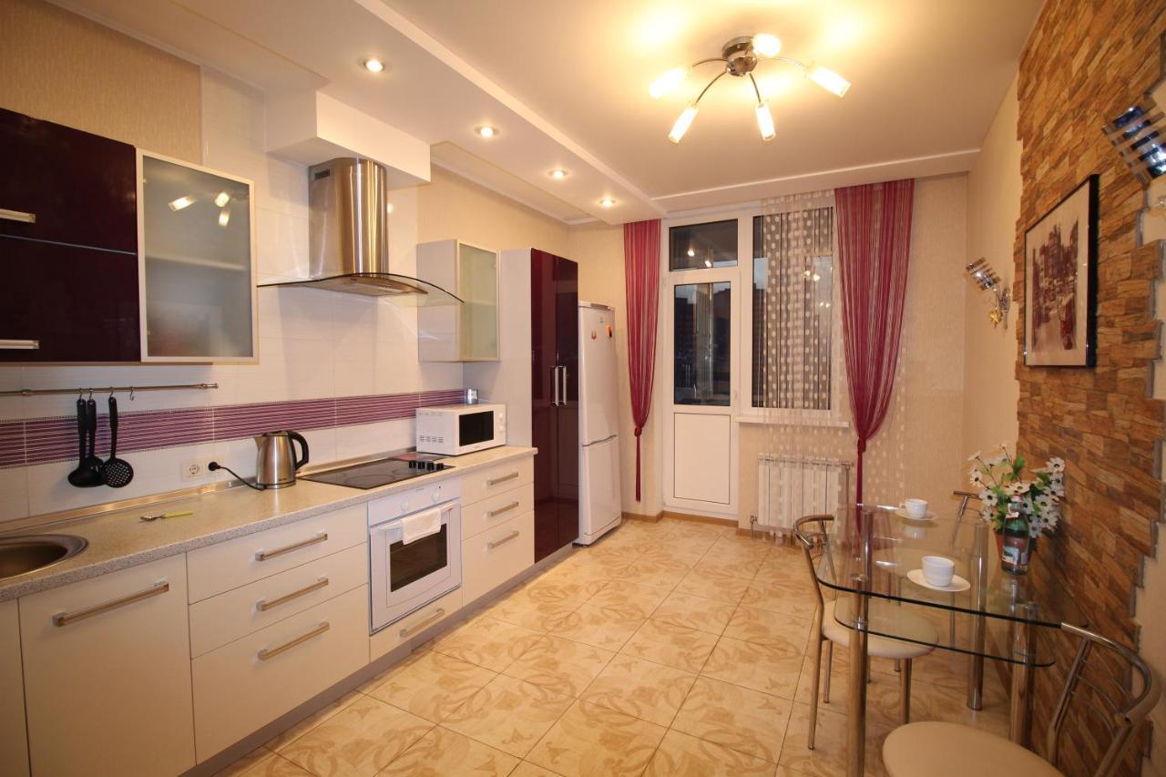 Panoramic View Lux Apartment On Metro Osokorky Kiev Eksteriør bilde